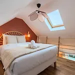 3 Bedroom House With Garden, Near Tram Mouvaux